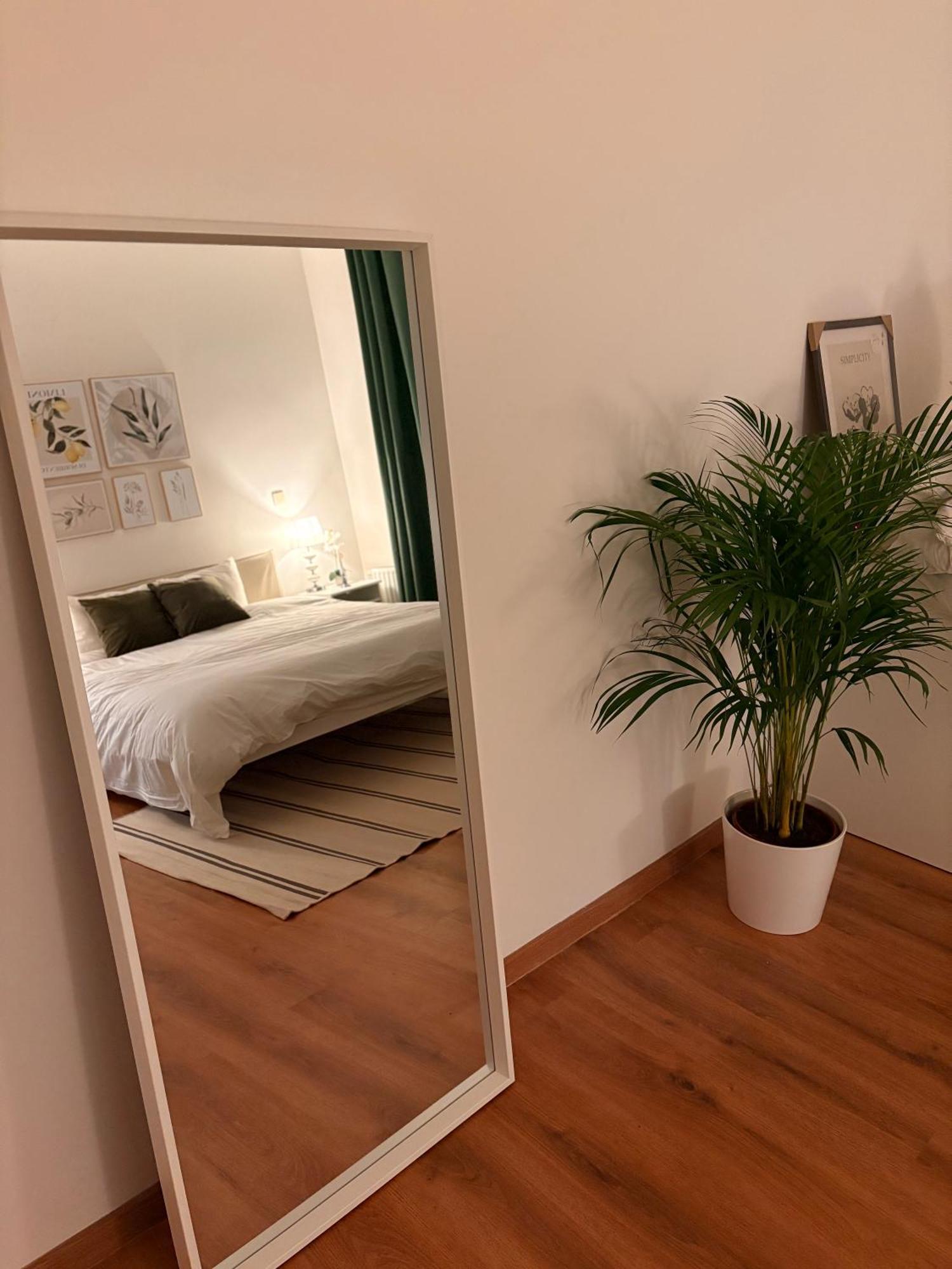Cozy Private With Terrace & Workspace Accommodatie bij particulieren