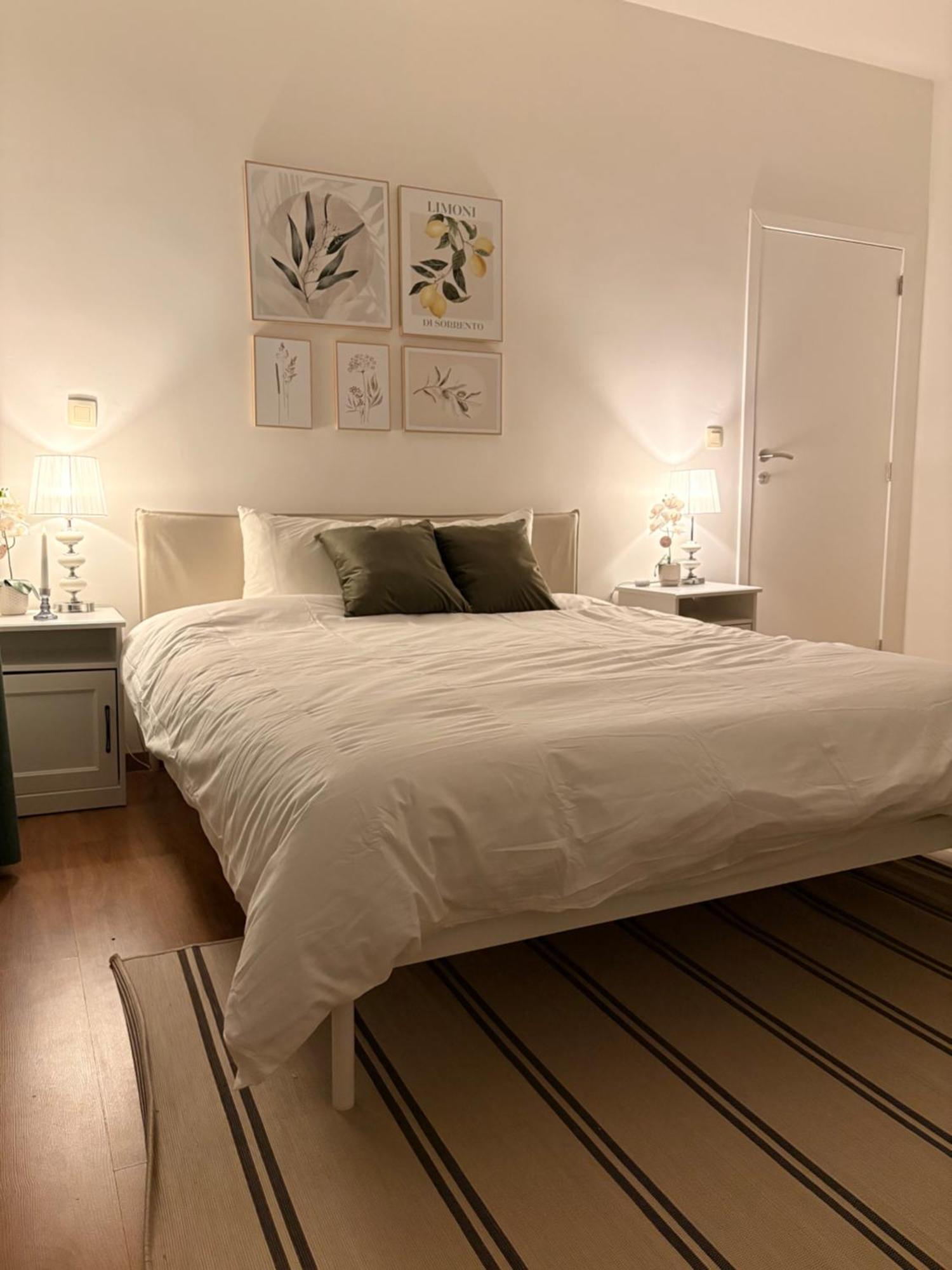 Cozy Private With Terrace & Workspace *
